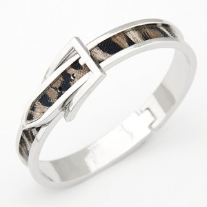 Classic Snake Skin Belt Design Bangle