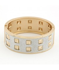 Punk Fashion Square Rivets Dull Polish Style Bangle - Golden with Light Gray