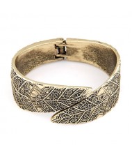 Court Genre Leaves Texture Fashion Copper Bangle