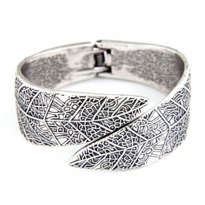 Court Genre Leaves Texture Fashion Silver Bangle
