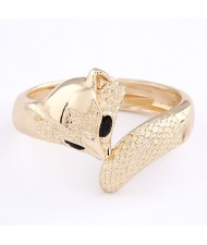 Charming Golden Fox Fashion Bangle