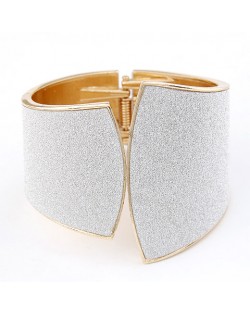 Punk Style Silver Dull Polish Bending Sheet Bangle - Golden