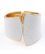 Punk Style Silver Dull Polish Bending Sheet Bangle - Golden