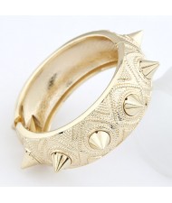 Exaggerating Design Fine Strips Engraving Rivets Bangle - Golden