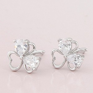 Zircon Embedded Clover Ear Studs - Transparent