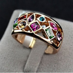 Irregular Multicolor Austrian Crystal Embedded Hollow-out 18K Rose Gold Ring