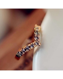 Austrian Crystal Planted V Mould 18K Rose Gold Ring