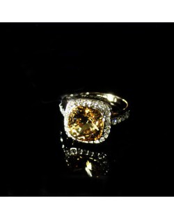 Yellow Austrian Crystal Inlaid Hollow-out Square Fashion 18K Rose Gold Ring