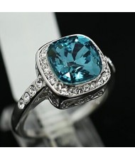 Aquamarine Austrian Crystal Inlaid Hollow-out Square Fashion Platinum Ring