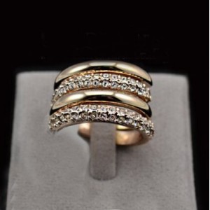 Elegant Waltz Inspired Design 18K Rose Gold Ring