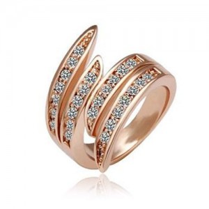 Austrian Rhinestone Inlaid Cross Blade Design 18K Rose Gold Ring