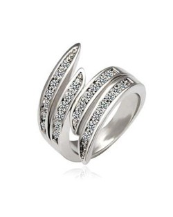 Austrian Rhinestone Inlaid Cross Blade Design Platinum Plated Ring