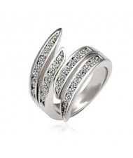 Austrian Rhinestone Inlaid Cross Blade Design Platinum Plated Ring