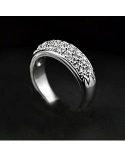 Exquisite Austrian Rhinestone Inlaid Simple Style Platinum Gold Ring