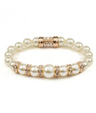 Elegant Rhinestone Decorated Pearl Bracelet