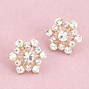 Sweet Korean Fashion Czech Rhinestone Snowflake Ear Studs