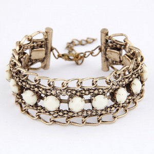 Gem Embedded Ear of Wheat Fashion Bracelet - White