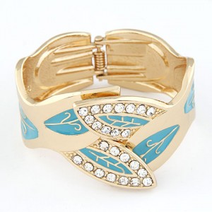 Luxurious Rhinestone Inlaid Willow Leaves Design Golden Bangle - Blue