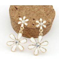 Korean Fashion Sweet Twin Flowers Dangling Earrings - White