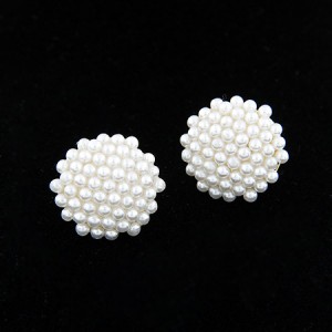 Lovable Pearl Cluster Fashion Round Ear Studs