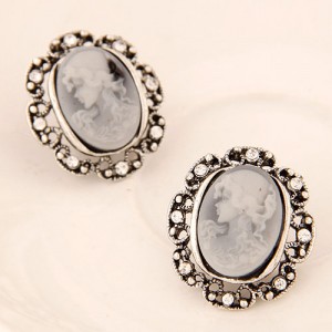 Rhinestone Rimmed Graceful Lady Rilievo Earrings - Gray