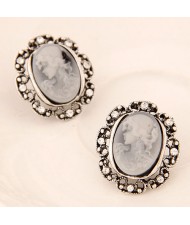 Rhinestone Rimmed Graceful Lady Rilievo Earrings - Gray