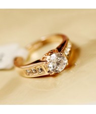 Korean Fashion Cubic Zirconia Inlaid Rose Gold Wedding Ring