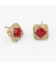 Vintage Revolving Pattern Square Ear Studs - Red