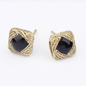 Vintage Revolving Pattern Square Ear Studs - Black