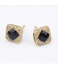 Vintage Revolving Pattern Square Ear Studs - Black