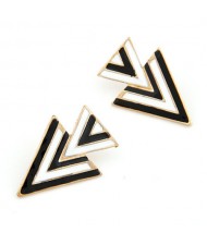 Dual Stripe Arrowheads Design Ear Studs - White and Black