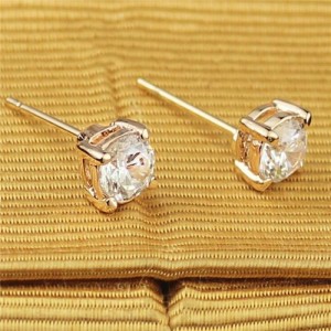 Classic Zirconia Embedded Four Claws Ear Studs - Rose Gold