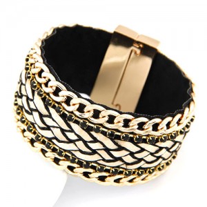 Rhinestone Decorated Metallic Chains Pattern Magnetic Buckle Bangle