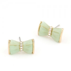 Czech Rhinestone Decorated Sweet Bowknot Ear Studs - Green