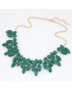 Resin Leaves Short Costume Necklace - Green