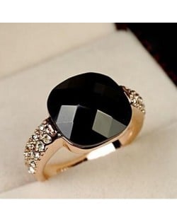 Square Black Crystal Inlaid Rose Gold Ring