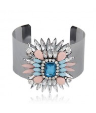 Rhinestones Combined Shining Flower Costume Cuff Bangle