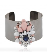 Rhinestones Combination Design Rhombus Flower Cuff Bangle - Pink