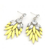 Rhinestone Decorated Leaves Design Bohemian Earrings - Yellow