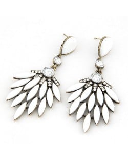 Rhinestone Embedded Dense Leaves Design Bohemian Ear Studs - White