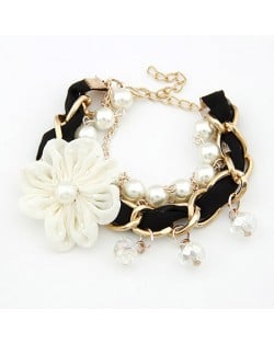 Korean Fashion Cloth Flower Pearl and Metallic Chain Combo Bracelet - Black