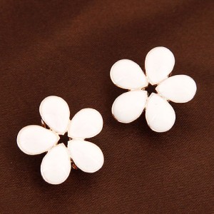 Korean Fashion Oil-spot Glazed Petals Sweet Flower Ear Studs - White
