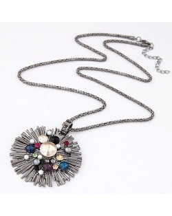 Multi-color Rhinestone Attached Radiation Shape Pendant Necklace