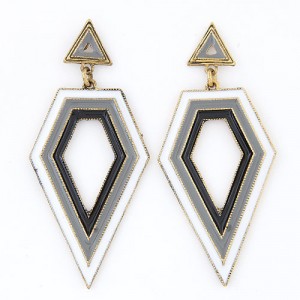 Fashion Oil-spot Glazed Irregular Rhombus Pendants Dangling Earrings - Gray