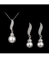 Luxurious Leaf with Pearl Pendant Platinum Necklace and Earrings Set