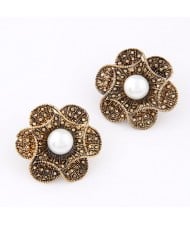 Flower Context Engraving Design with Pearl Stamen Ear Studs - Vintage Copper