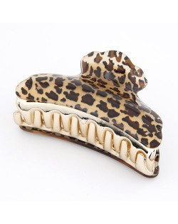 Popular Leopard Prints Hair Clip - Dark Brown