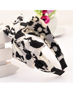 Korean Fair Maiden Style Cloth Hair Hoop - Black and White Abstract Pattern