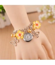 Vivid Morning Glory Embellished Fashion Bracelet Watch - Yellow