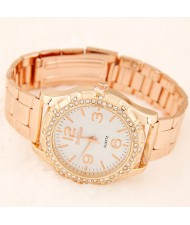 Simple Fashion Face Style Golden Wrist Watch